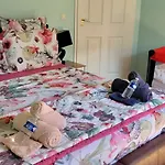 Cheri's Aparts Apartament *